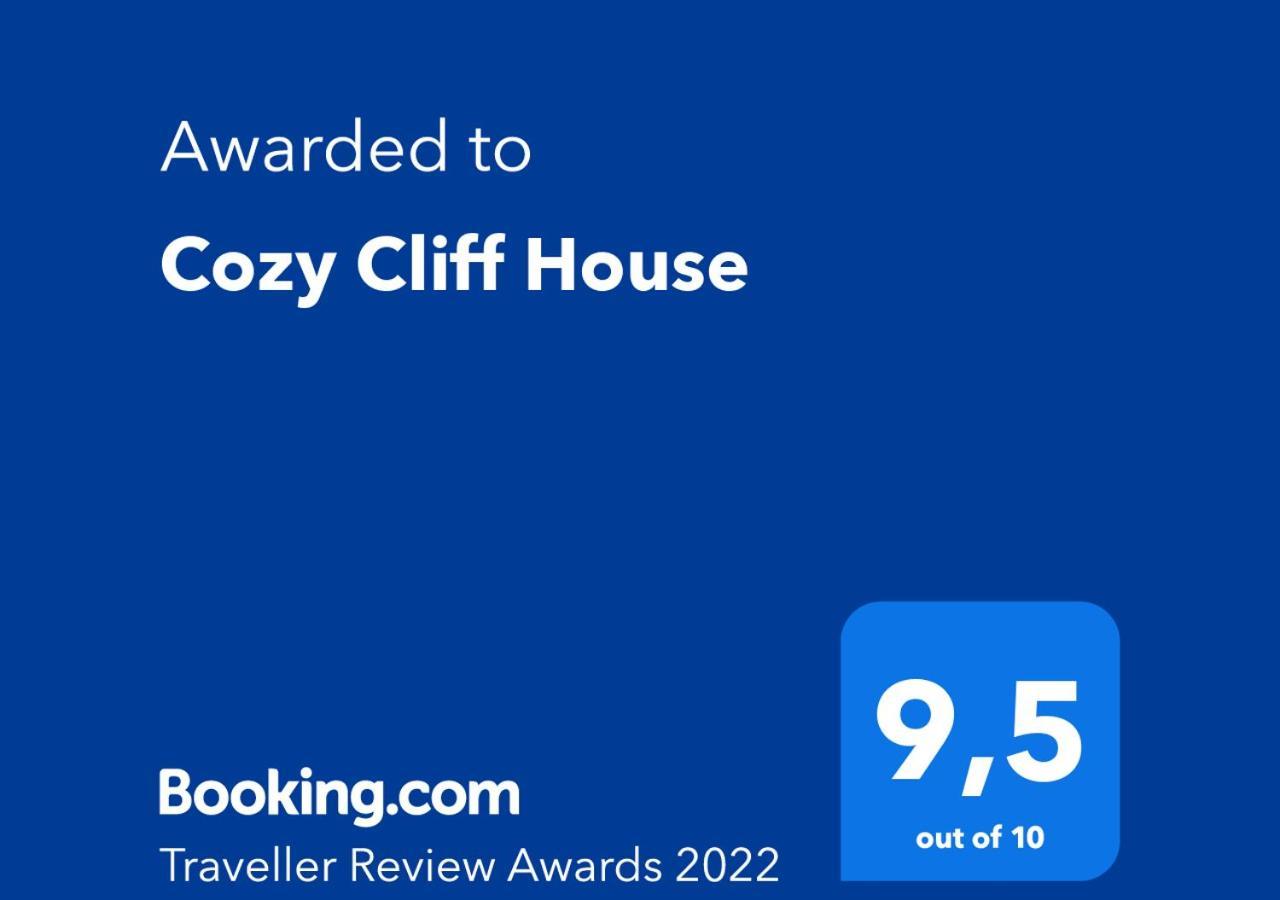 فيلا نيا بوتيدايافي Cozy Cliff House المظهر الخارجي الصورة